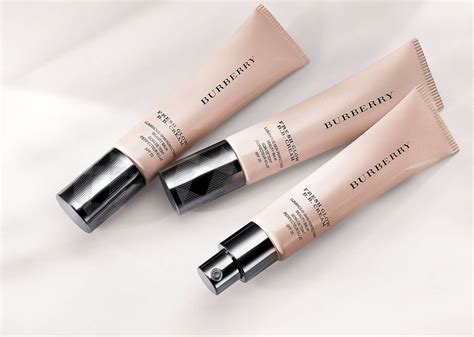 burberry fresh glow bb creme nude honey review|Burberry Fresh Glow B.B. Cream Review .